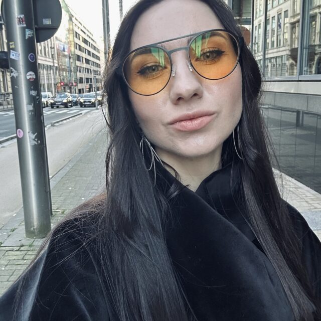  Olesia Shakalo-Olshanetska